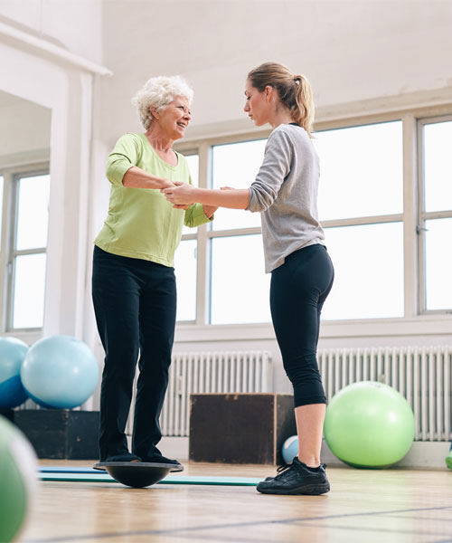 PhysioHeld Geriatrische Rehabilitation in Hinwil und Umgebung - Physiotherapie für Senioren